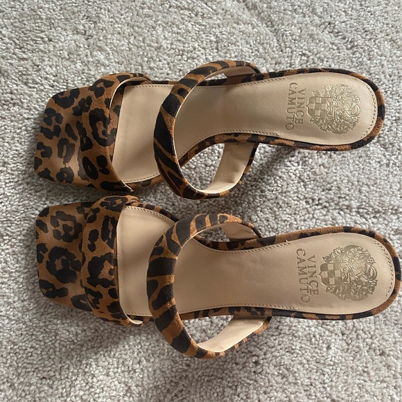 Vince Camuto Brown Leopard Heels - Picture 2 of 3